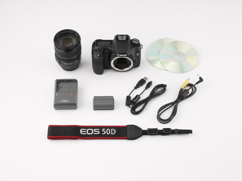 Illustration for article titled Canon EOS 50D Official: 15-Megapixel Prosumer DSLR Is First With Digic 4 Processor